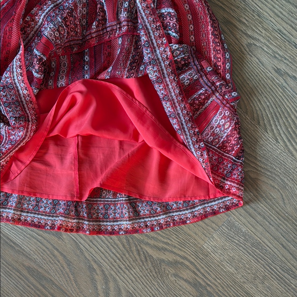 Chic Red Patterned Mini Skirt - image 6